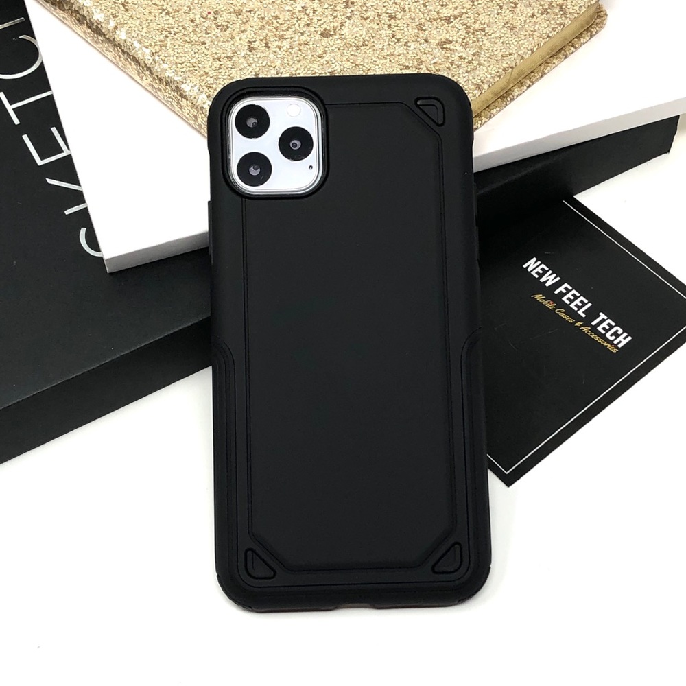 iPhone Black Hybrid Armor Case